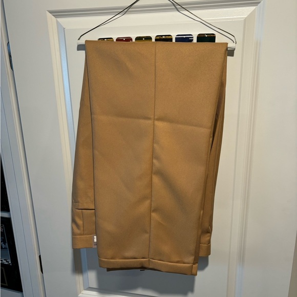 Michael Irvin Two Piece Walking Suite - Picture 3 of 3